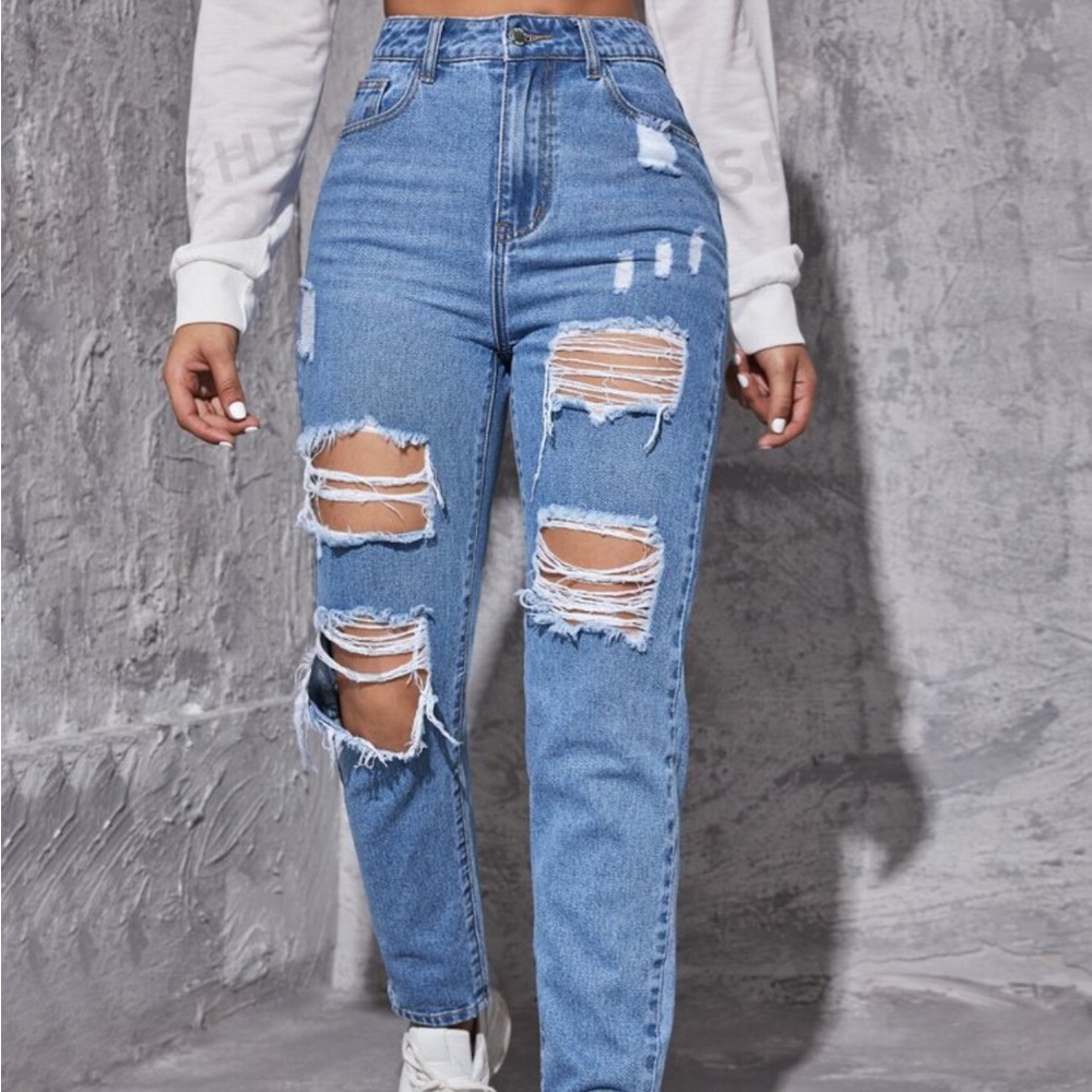 High Waist Ripped Frayed Tapered Jeans